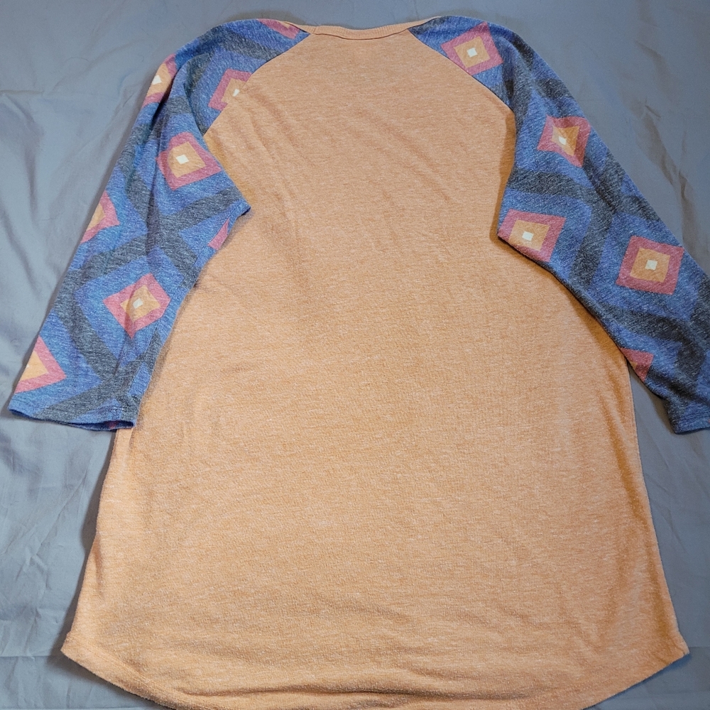 Lularoe Randy Shirt - Picture 3 of 3